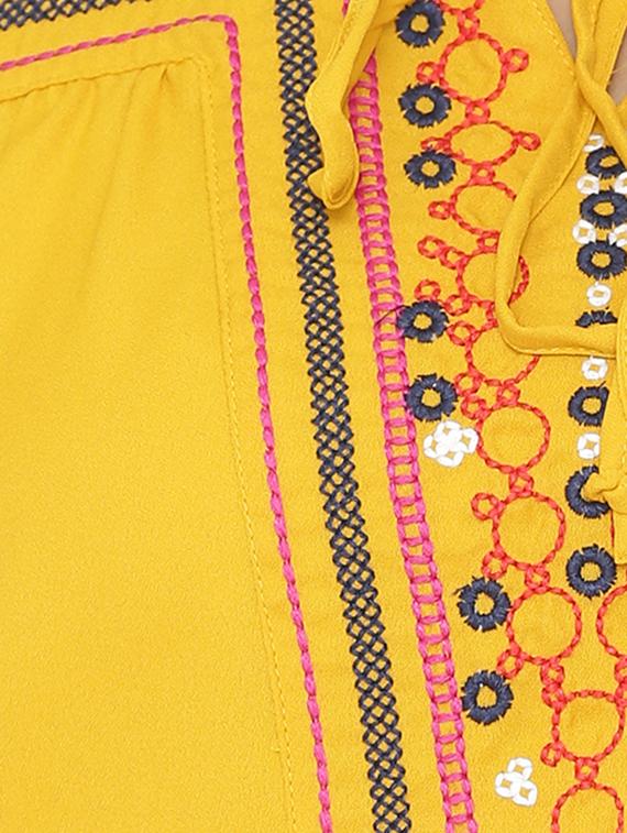 embroidered yoke tie up neck tunic - 15646148 - Zoom Image - 4