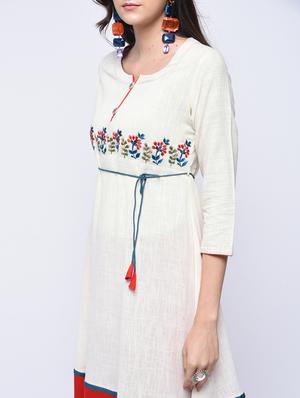 embroidered a-line kurta - 15647826 - Standard Image - 4