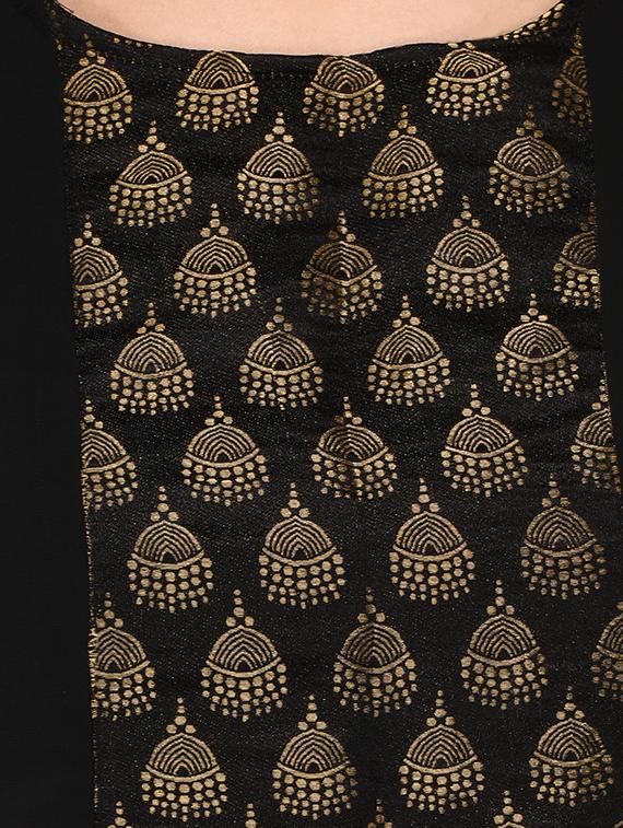foil print a-line kurta - 15661043 - Zoom Image - 4