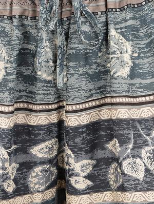 abstract print flared palazzo - 15677493 - Standard Image - 4