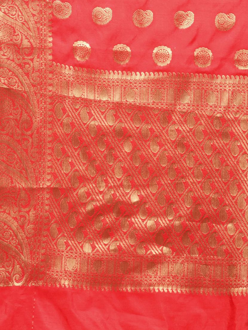 paisley zari motif banarasi saree with blouse - 15694883 - Zoom Image - 4