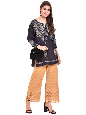 embroidered straight kurti - 15696109 - Standard Image - 4