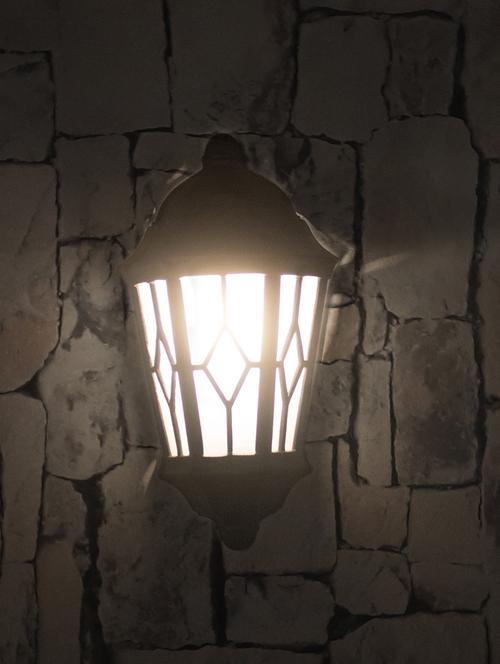 Venetian Small Outdoor Wall Light - 15697174 - Standard Image - 1