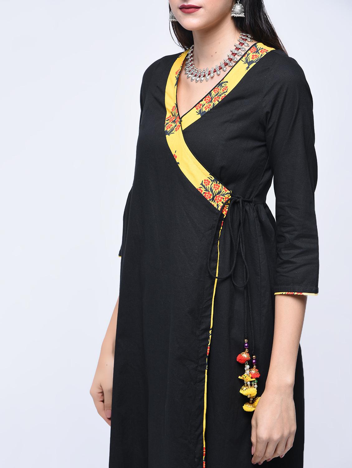 Angrakha kurta with tassels - 15699469 - Zoom Image - 4