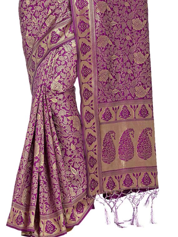 paisley zari motif banarasi saree with blouse - 15709265 - Zoom Image - 4