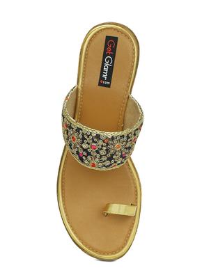 gold rush kolhapuri wedges - 15713375 - Standard Image - 4