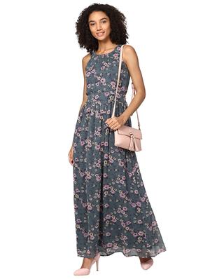 smocking detail sleeveless maxi dress - 15721046 - Standard Image - 4