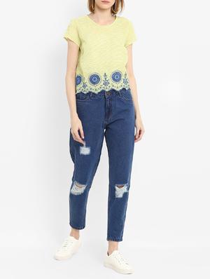 distressed boyfriend jeans - 15721918 - Standard Image - 4