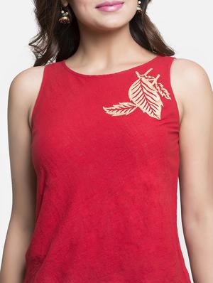 foil print sleeveless top - 15724582 - Standard Image - 4