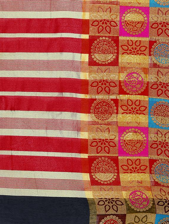 floral zari border woven saree with blouse - 15724730 - Zoom Image - 4