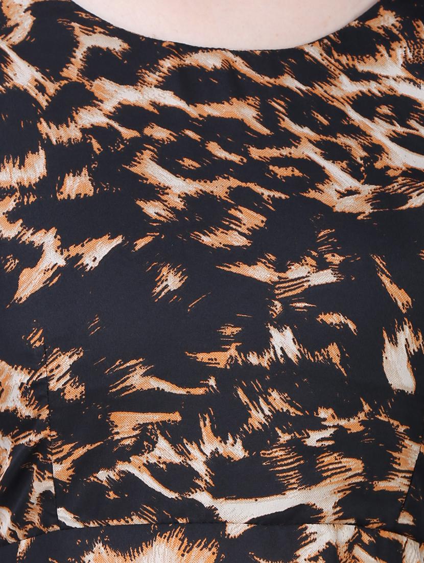 round neck animal print maxi dress - 15726107 - Zoom Image - 4
