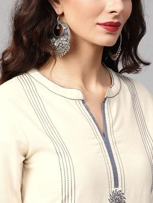 Straight embroidered kurta - 15727171 - Standard Image - 4