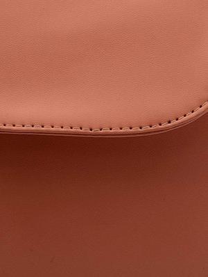 pink leatherette (pu) regular sling bag - 15727642 - Standard Image - 4