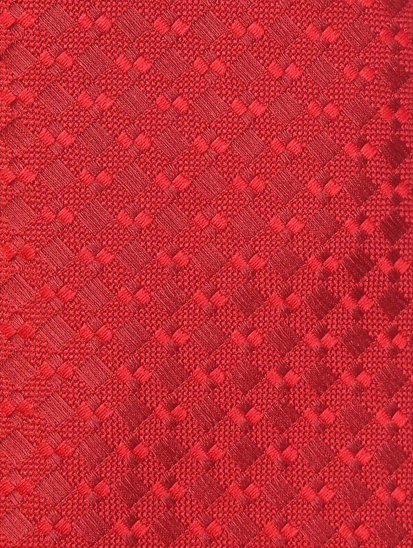 red silk tie - 15727885 - Zoom Image - 4