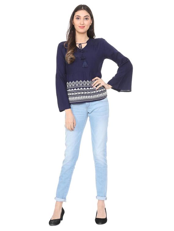 tassel tie up bell sleeved top - 15728391 - Zoom Image - 4