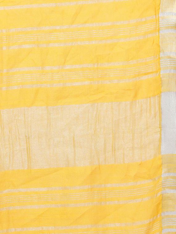 solid handloom saree with blouse - 15728576 - Zoom Image - 4
