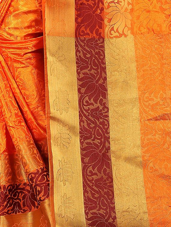 floral zari motif banarasi saree with blouse - 15728869 - Zoom Image - 4