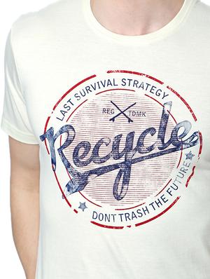 white cotton chest print t-shirt - 15729923 - Standard Image - 4