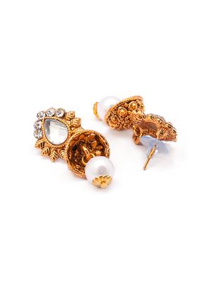 gold metal necklaces and earring - 15731218 - Standard Image - 4