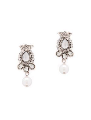 silver metal necklaces and earring - 15731222 - Standard Image - 4