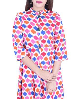 Printed a-line kurta - 15734532 - Standard Image - 4