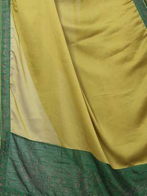 embellished pallu bordered saree with blouse - 15734784 - Standard Image - 4