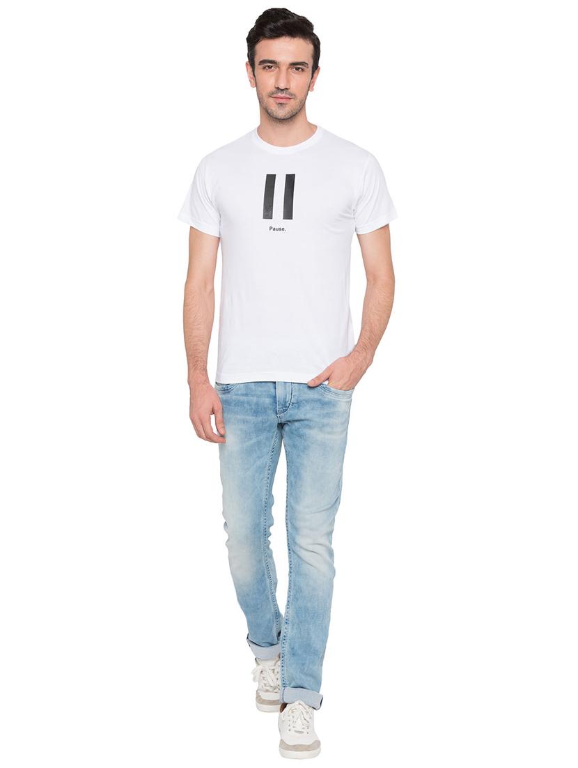 white cotton chest print tshirt - 15735257 - Zoom Image - 4