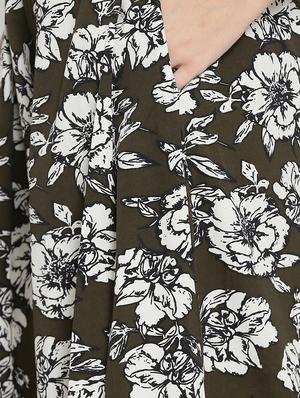 floral pocket detail flared palazzo - 15736790 - Standard Image - 4