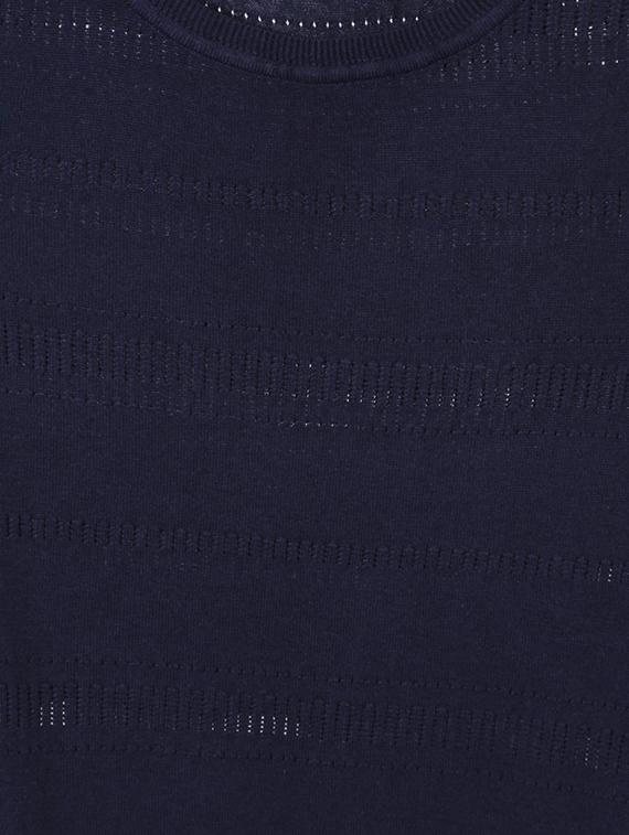 round neck knitted textured top - 15738073 - Zoom Image - 4