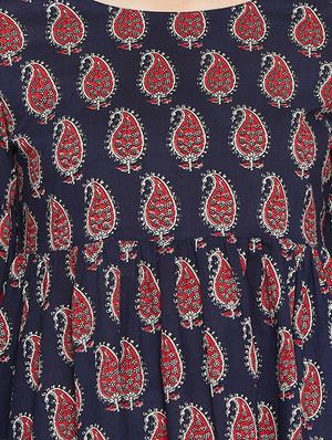 Printed bell sleeves kurti - 15738768 - Standard Image - 4
