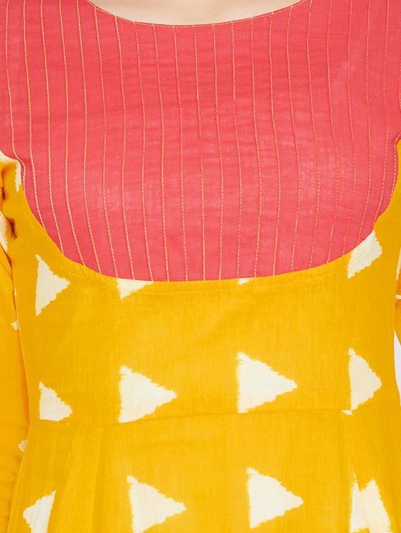 Geometrical flared kurta - 15738775 - Zoom Image - 4