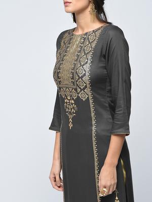 Foil print straight kurta - 15748442 - Standard Image - 4