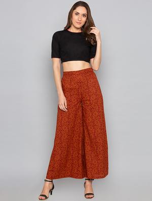 mid waist flared palazzo - 15756504 - Standard Image - 4