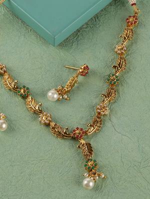gold plated choker necklace - 15760361 - Standard Image - 4