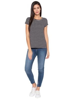 round neck striped tee - 15799983 - Standard Image - 4