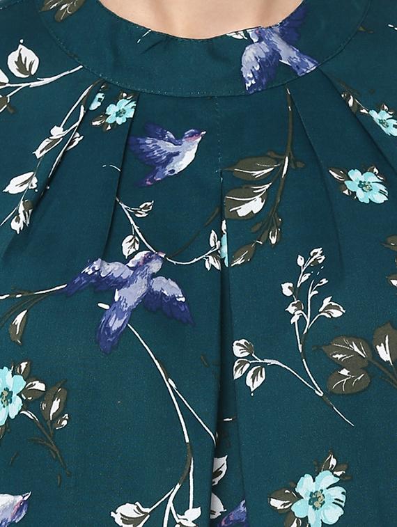 pleated neck floral top - 15814646 - Zoom Image - 4