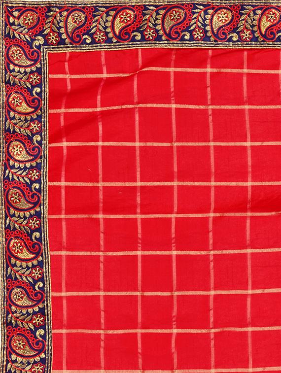 paisley embroidered half & half saree with blouse - 15819208 - Zoom Image - 4