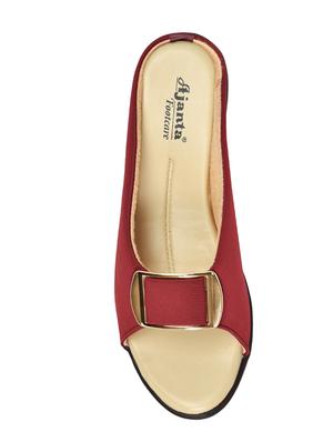 red slip on wedges - 15824141 - Standard Image - 4