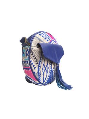 blue jute regular sling bag - 15824459 - Standard Image - 4