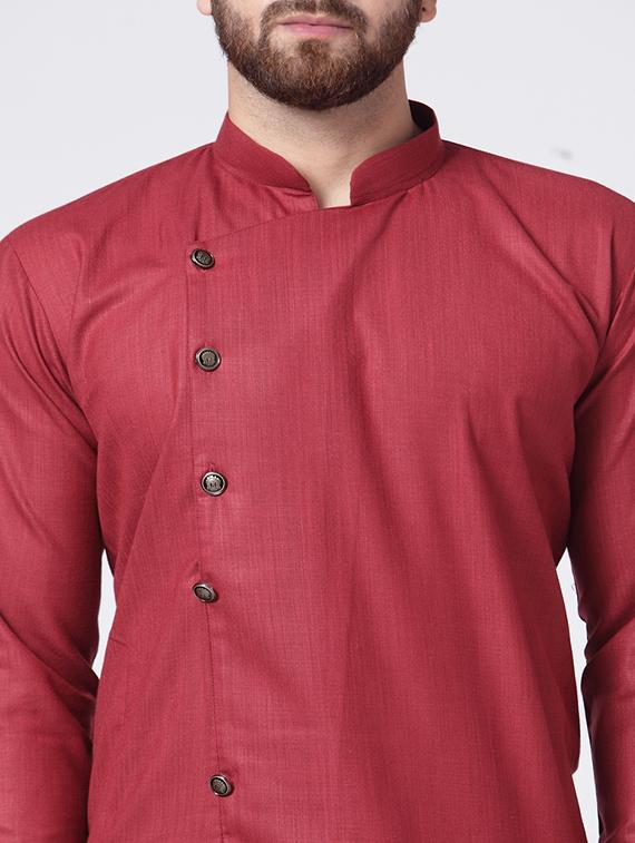 maroon cotton kurta pyjama set - 15843070 - Zoom Image - 4