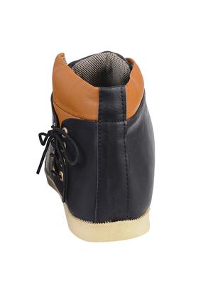 black leatherette low ankle boots - 15843940 - Standard Image - 4