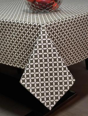 printed table cover - 15848835 - Standard Image - 4