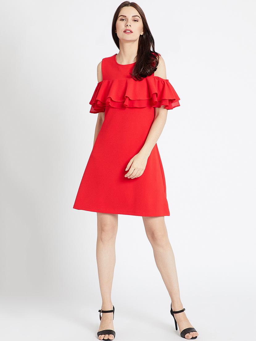 hot red ruffled cold shoulder dress - 15853258 - Zoom Image - 4