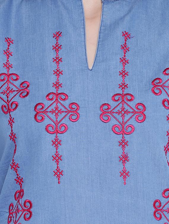 Embroidered straight kurta - 15858271 - Zoom Image - 4