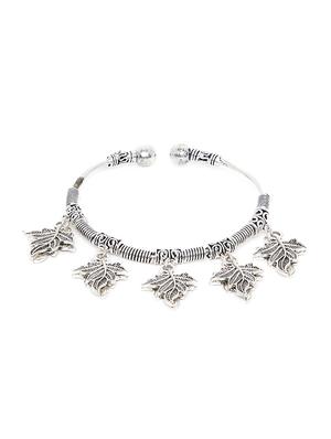 silver metal cuffs bracelet - 15871310 - Standard Image - 4