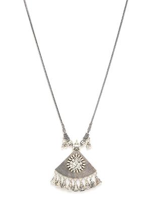 silver metal chain necklace - 15871339 - Standard Image - 4
