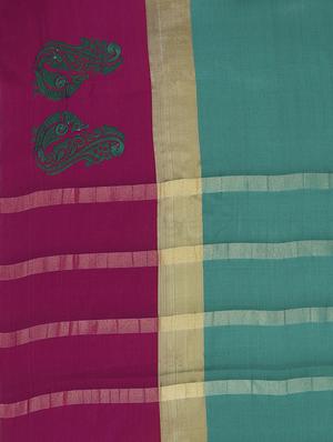 contrast zari border turquoise woven saree with blouse - 15876952 - Standard Image - 4