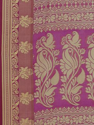 contrast zari border woven saree with blouse - 15876970 - Standard Image - 4