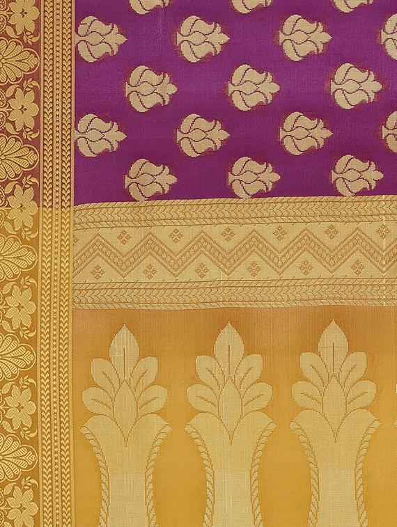 floral zari motif purple woven saree with blouse - 15876972 - Zoom Image - 4