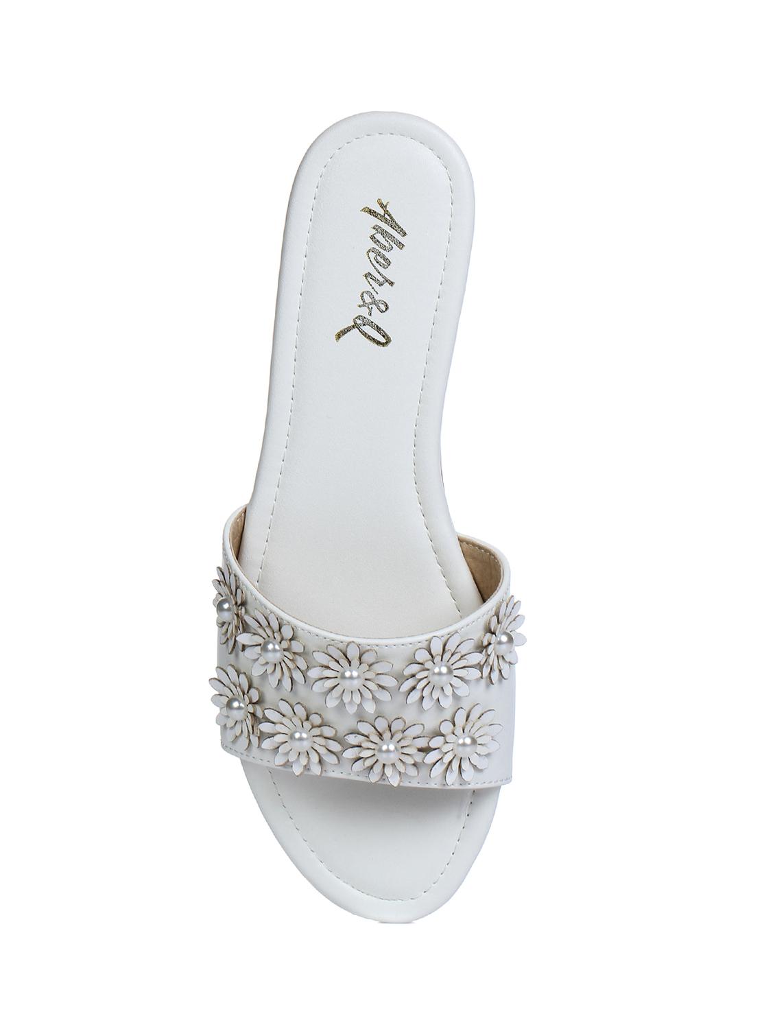 white slip on sandals - 15881135 - Zoom Image - 4